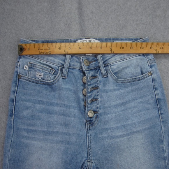 Judy Blue Jeans Womens 3/26 Blue Light Wash Skinny Fit Button Fly Raw Hem L - Picture 7 of 13